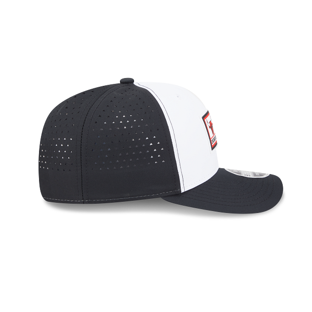 Chicago Bulls NBA NE Leisure 9Seventy Trucker Snapback