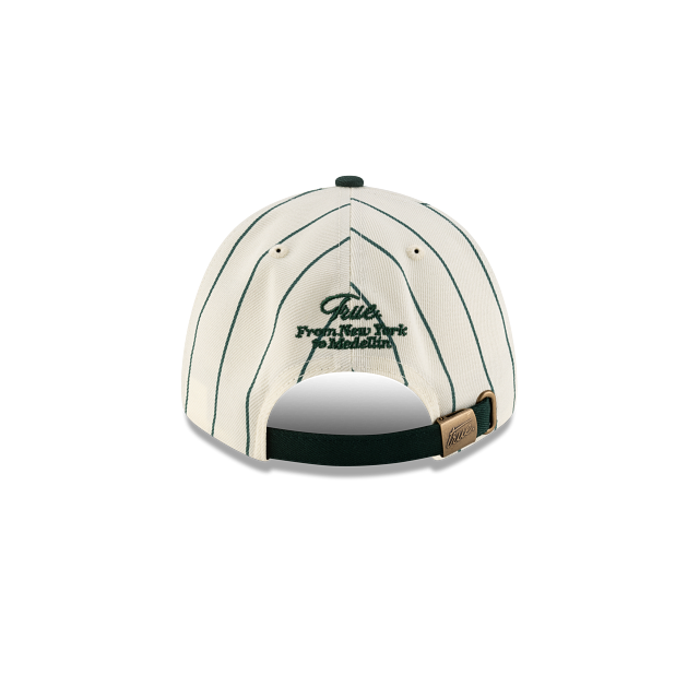 TRUE X New Era Pinstripe 9FORTY Strapback Verde