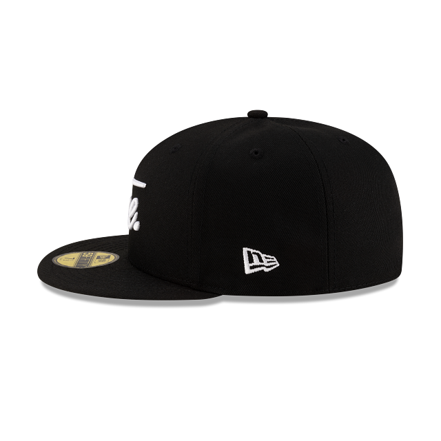 TRUE X New Era 59FIFTY Cerrada Negra