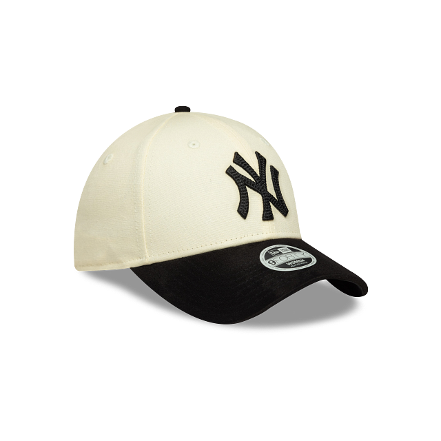 New York Yankees MLB Faux Suede 9FORTY Strapback para mujer