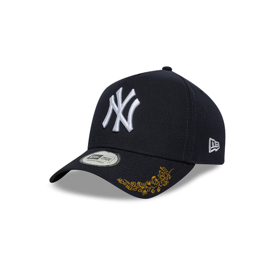 New York Yankees MLB Floral Icon 9FORTY A-Frame Snapback