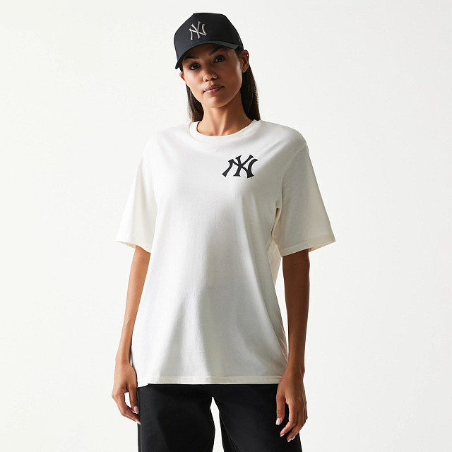 Playera Manga Corta New York Yankees MLB Food Graphic