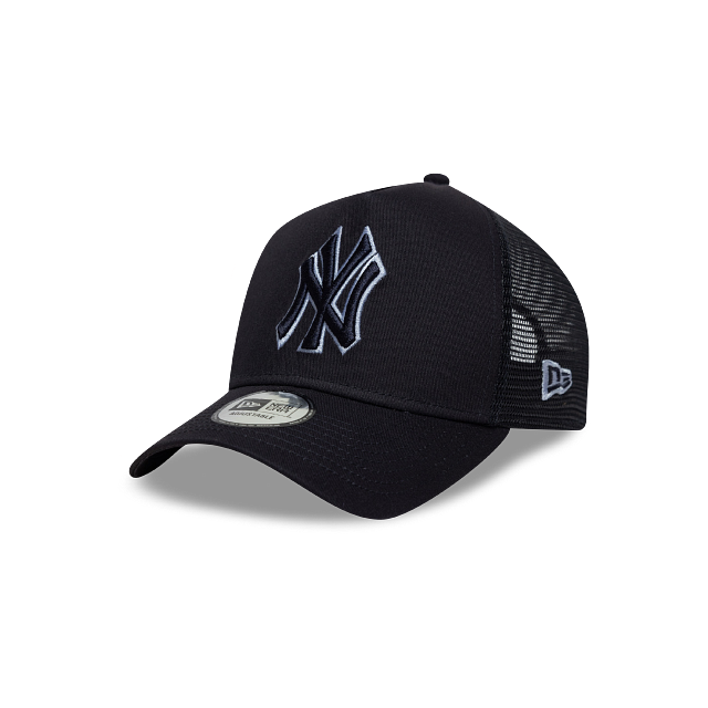 New York Yankees MLB Team Outline 9FORTY A-Frame Trucker Snapback
