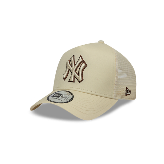 New York Yankees MLB Team Outline 9FORTY A-Frame Trucker Snapback Beige