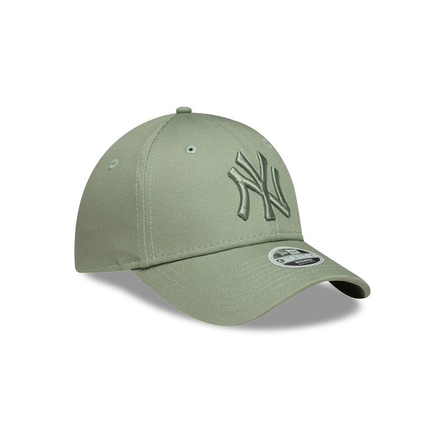 New York Yankees League Essentials 9FORTY Strapback