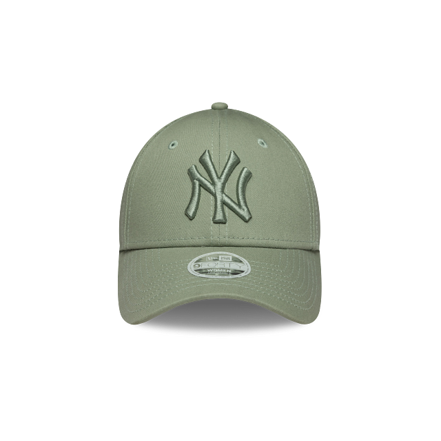 New York Yankees League Essentials 9FORTY Strapback