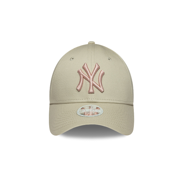 New York Yankees MLB Women's League Essentials 9FORTY Strapback Beige para Mujer