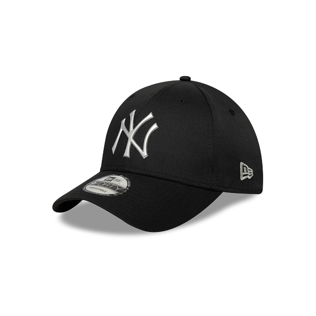 New York Yankees MLB Metallic 9FORTY Snapback