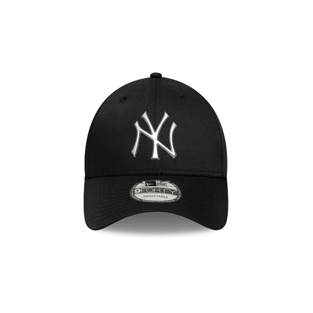 New York Yankees MLB Metallic 9FORTY Snapback
