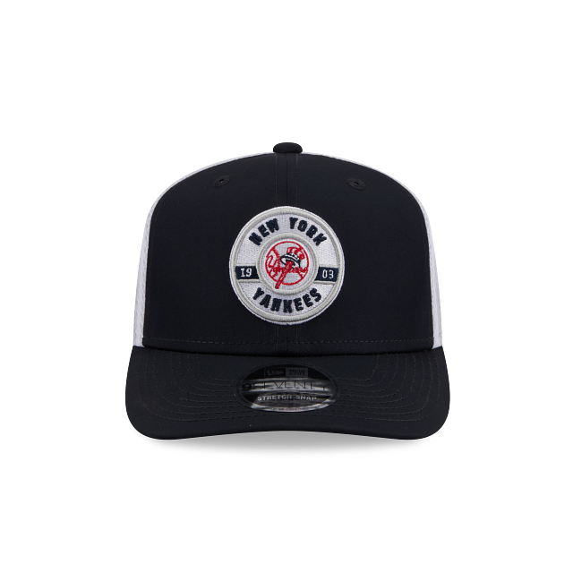 New York Yankees MLB Active Trucker 9SEVENTY Snapback