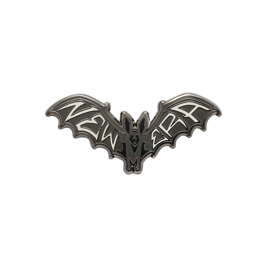 Pin New Era Bat