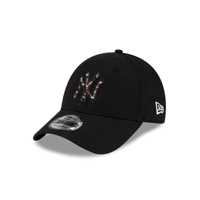 New York Yankees MLB Animal Print 9FORTY Strapback