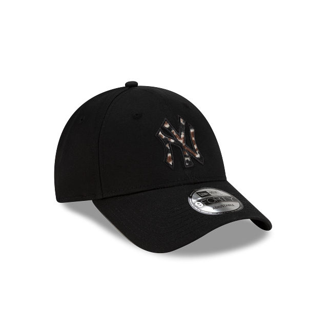 New York Yankees MLB Animal Print 9FORTY Strapback
