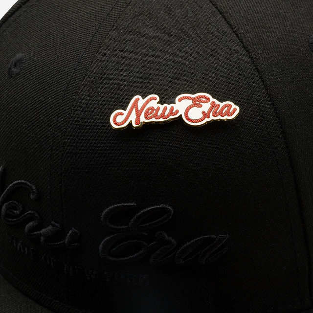 Pin New Era Rope Año Nuevo Chino