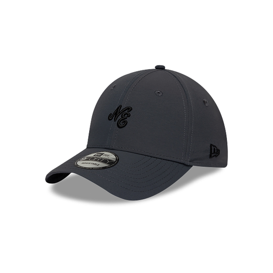 New Era Mini Logo Recycled 9FORTY Strapback Gris