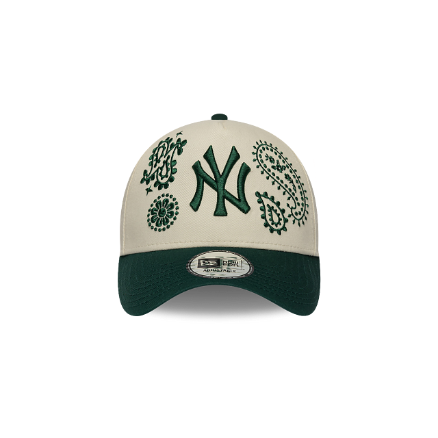 New York Yankees MLB Paisley 9FORTY A-Frame Strapback