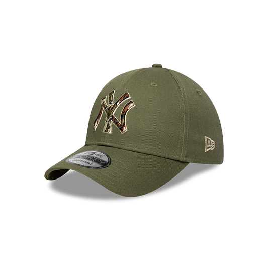 New York Yankees MLB Outline Camo 9FORTY Strapback