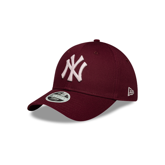 New York Yankees MLB Women's Metallic Logo 9FORTY Strapback