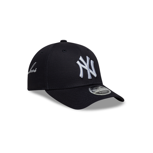 New York Yankees MLB Side Script 9FORTY M-Crown Snapback