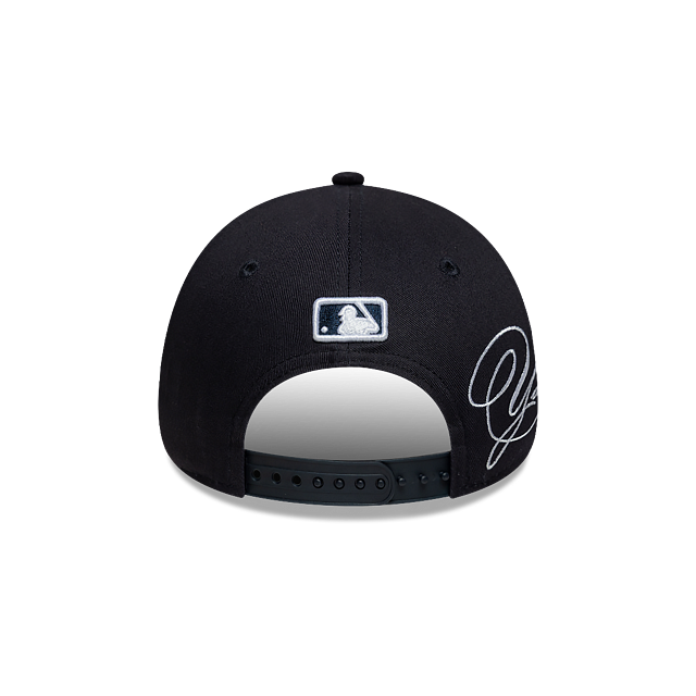 New York Yankees MLB Side Script 9FORTY M-Crown Snapback