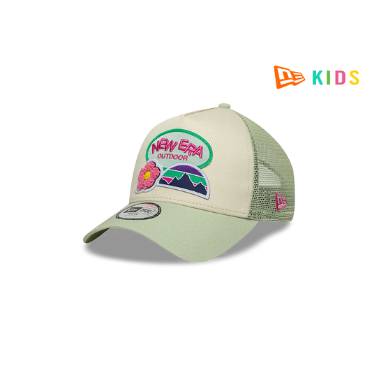 New Era Outdoor 9FORTY A-FRAME Trucker Snapback para Niña