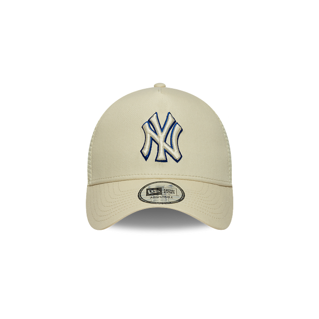 New York Yankees MLB Outline 9FORTY A-Frame Trucker Snapback