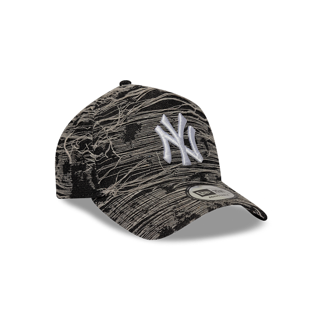 New York Yankees MLB Distressed Denim 9FORTY E-Frame Snapback Negra