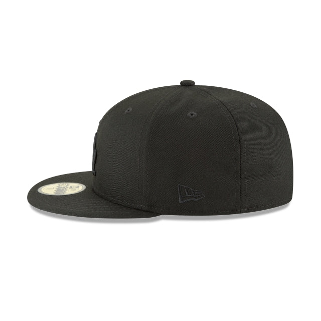 Los Angeles Dodgers MLB Black On Black 59FIFTY Cerrada